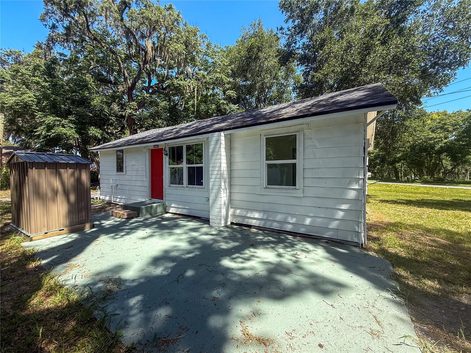 Photo of 1002 TILDEN AVENUE APOPKA FL 32703