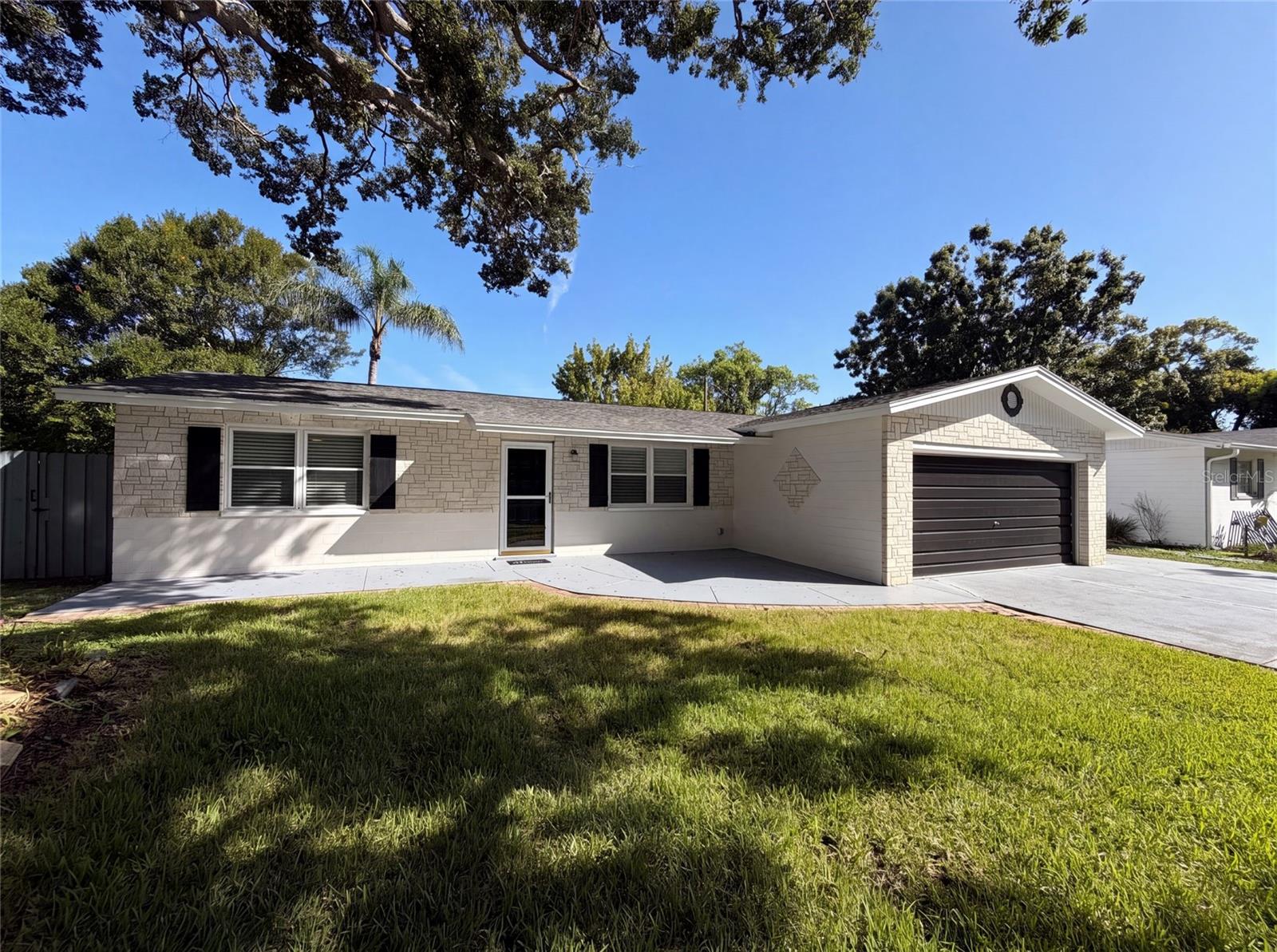 Photo of 624 SHERMAN ROAD SOUTH DAYTONA FL 32119