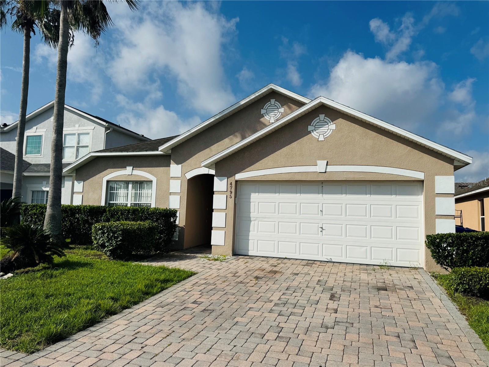 Photo of 4795 CUMBRIAN LAKES DRIVE KISSIMMEE FL 34746