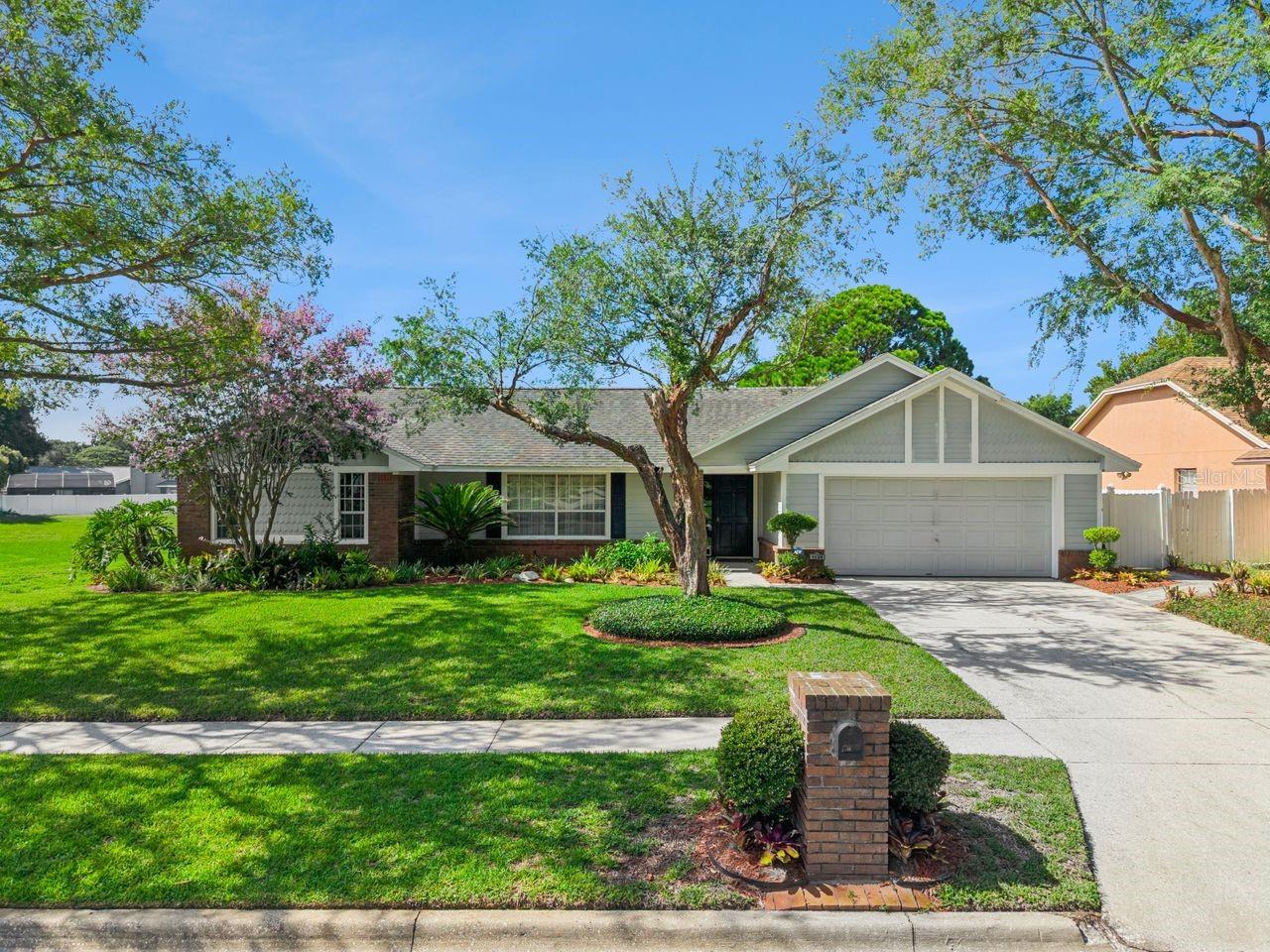 Photo of 1129 CLIMBING ROSE DRIVE OCOEE FL 34761