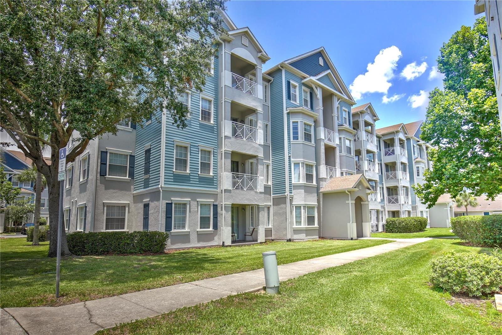 Photo of 5255 CANE ISLAND LOOP #204 KISSIMMEE FL 34746