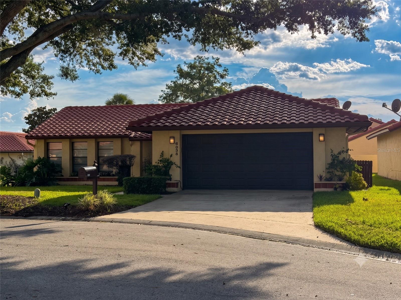 Photo of 8038 S MADEIRA COURT ORLANDO FL 32836