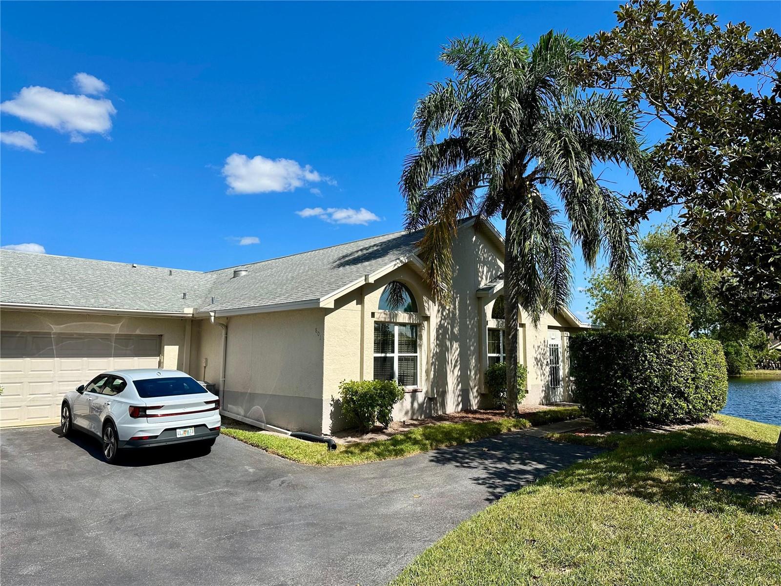 Photo of 801 SILVERTHORN LANE SUN CITY CENTER FL 33573