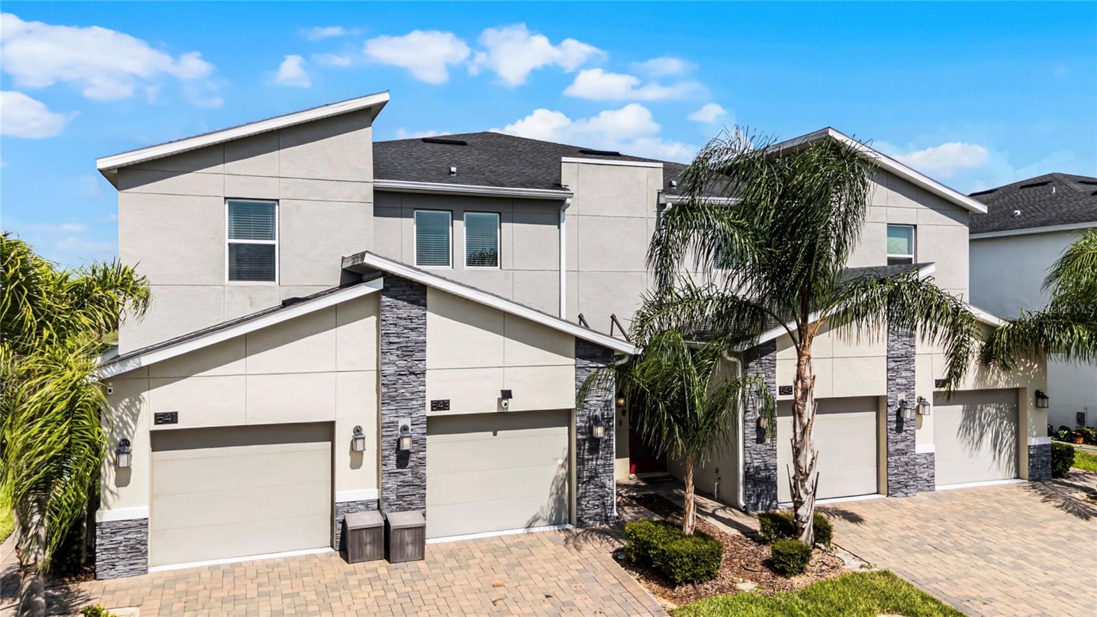 Photo of 543 OCEAN COURSE AVENUE DAVENPORT FL 33896