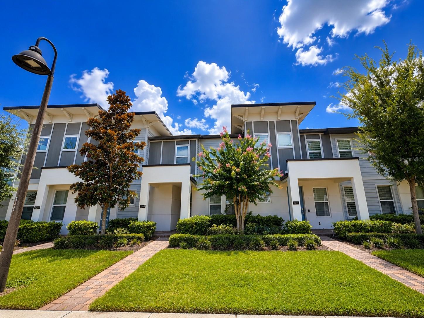 Photo of 7248 CARRICKBEND LANE ORLANDO FL 32819
