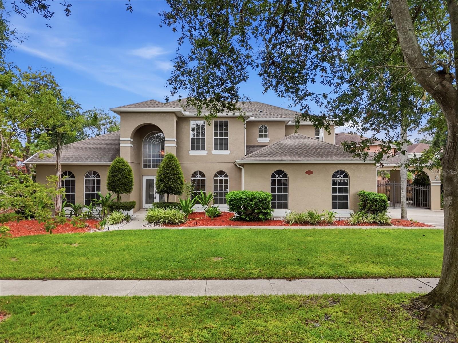 Photo of 10125 FOXHURST COURT ORLANDO FL 32836