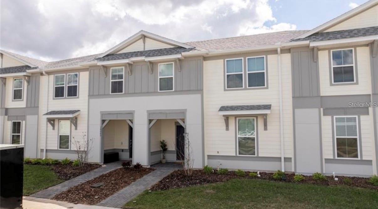 Photo of 1264 BLUE ISLAND DRIVE CLERMONT FL 34714