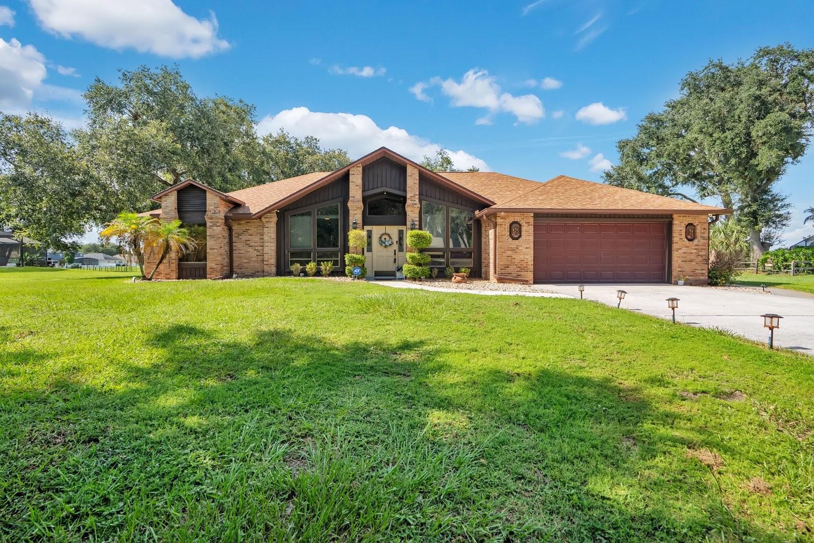 Photo of 3251 PINEWOOD COURT KISSIMMEE FL 34746