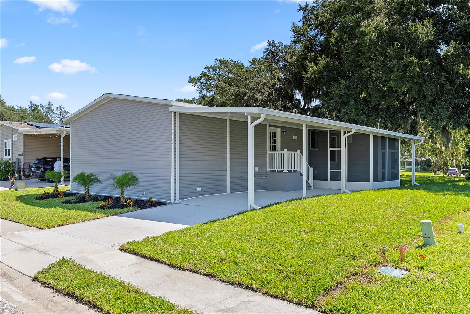 Photo of 25136 HUCKLEBERRY WAY ASTATULA FL 34705
