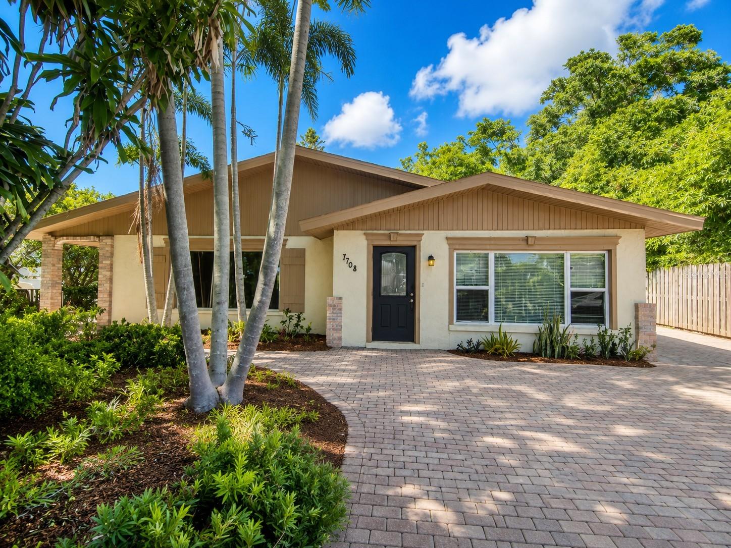 Photo of 7708 2ND AVENUE BRADENTON FL 34209