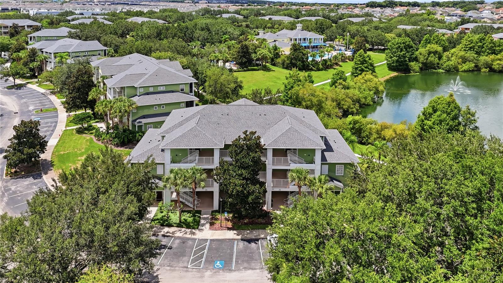 Photo of 1106 GRAN BAHAMA BOULEVARD #1106 DAVENPORT FL 33897