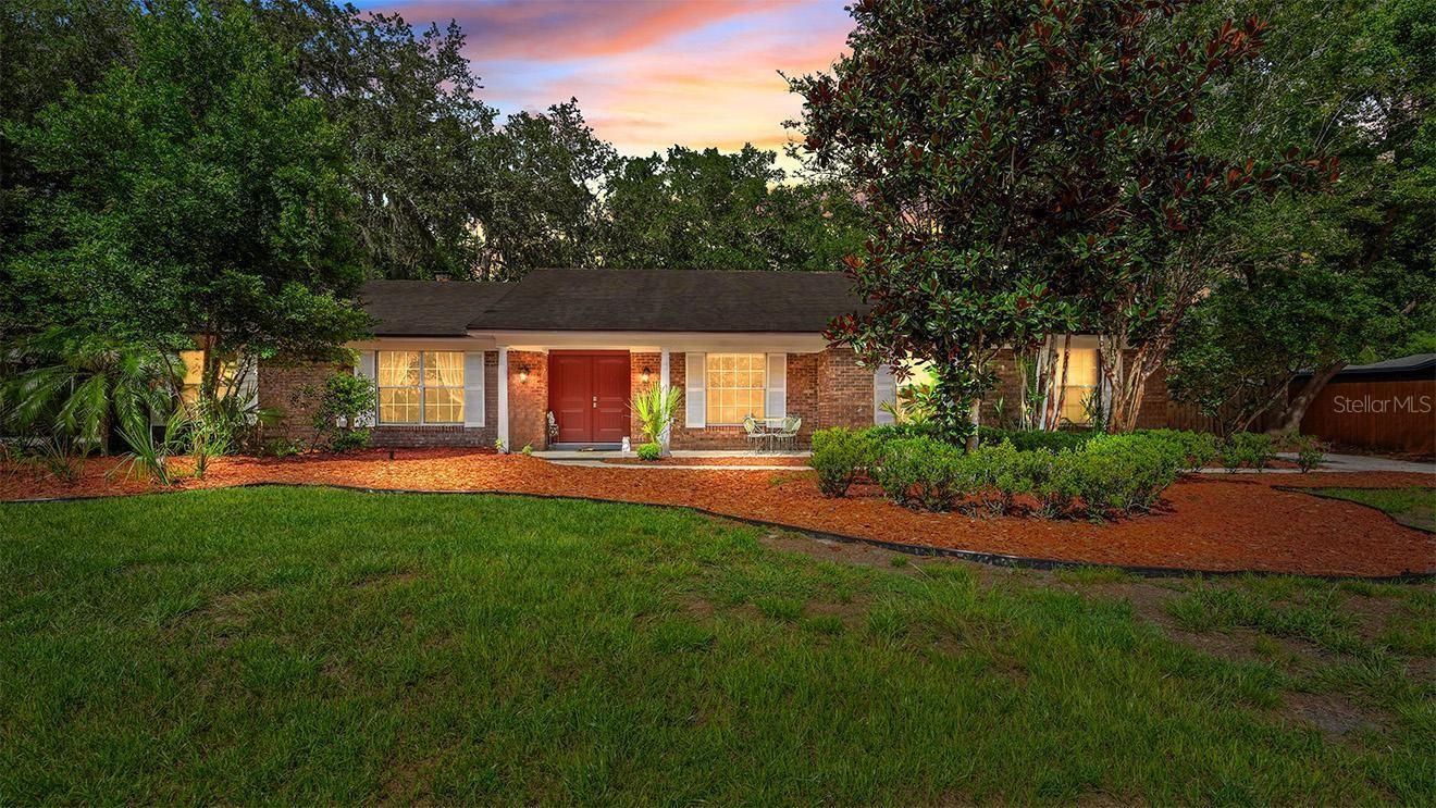 Photo of 209 ROYAL OAKS CIRCLE LONGWOOD FL 32779