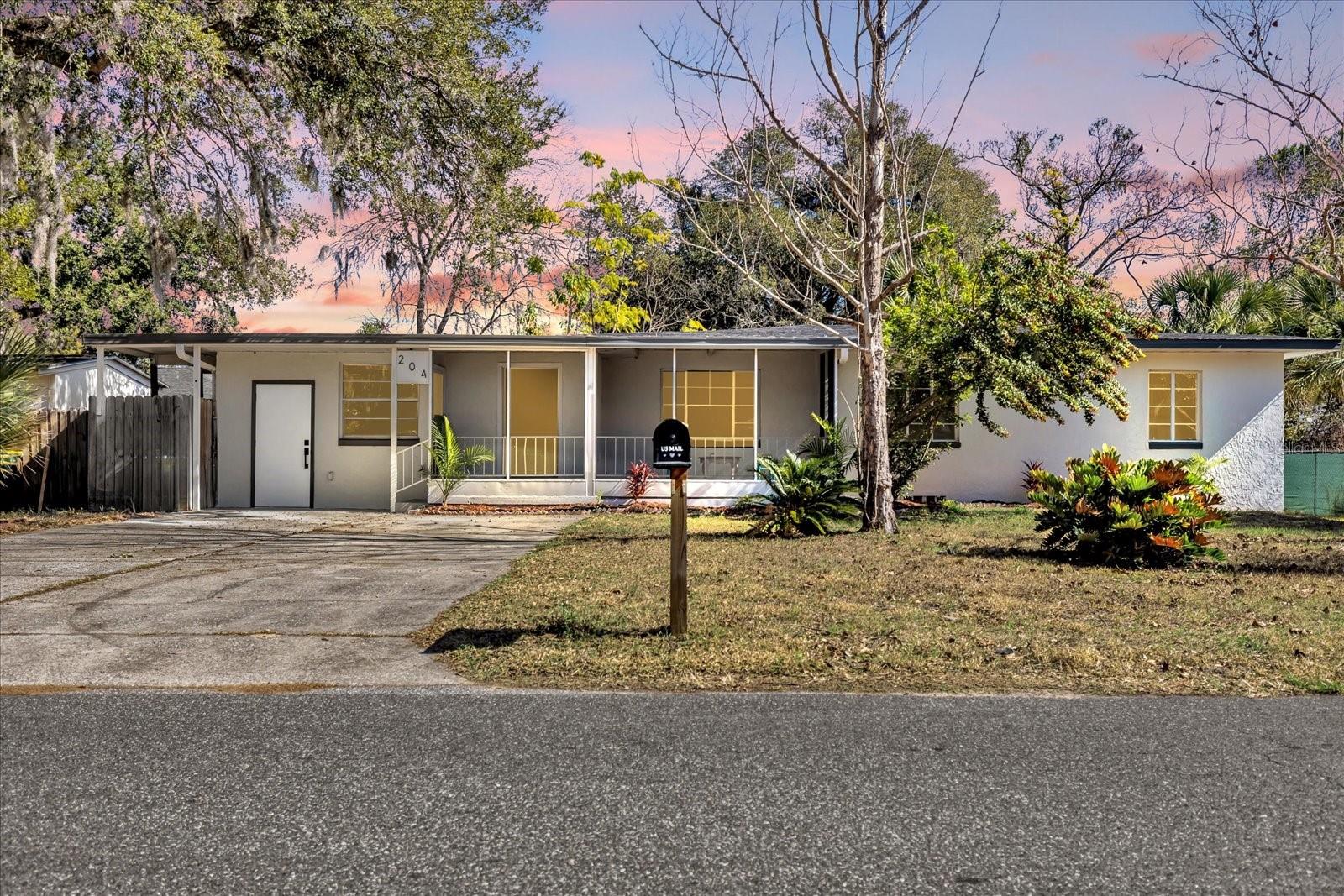 Photo of 204 LOUIS STREET LEESBURG FL 34748