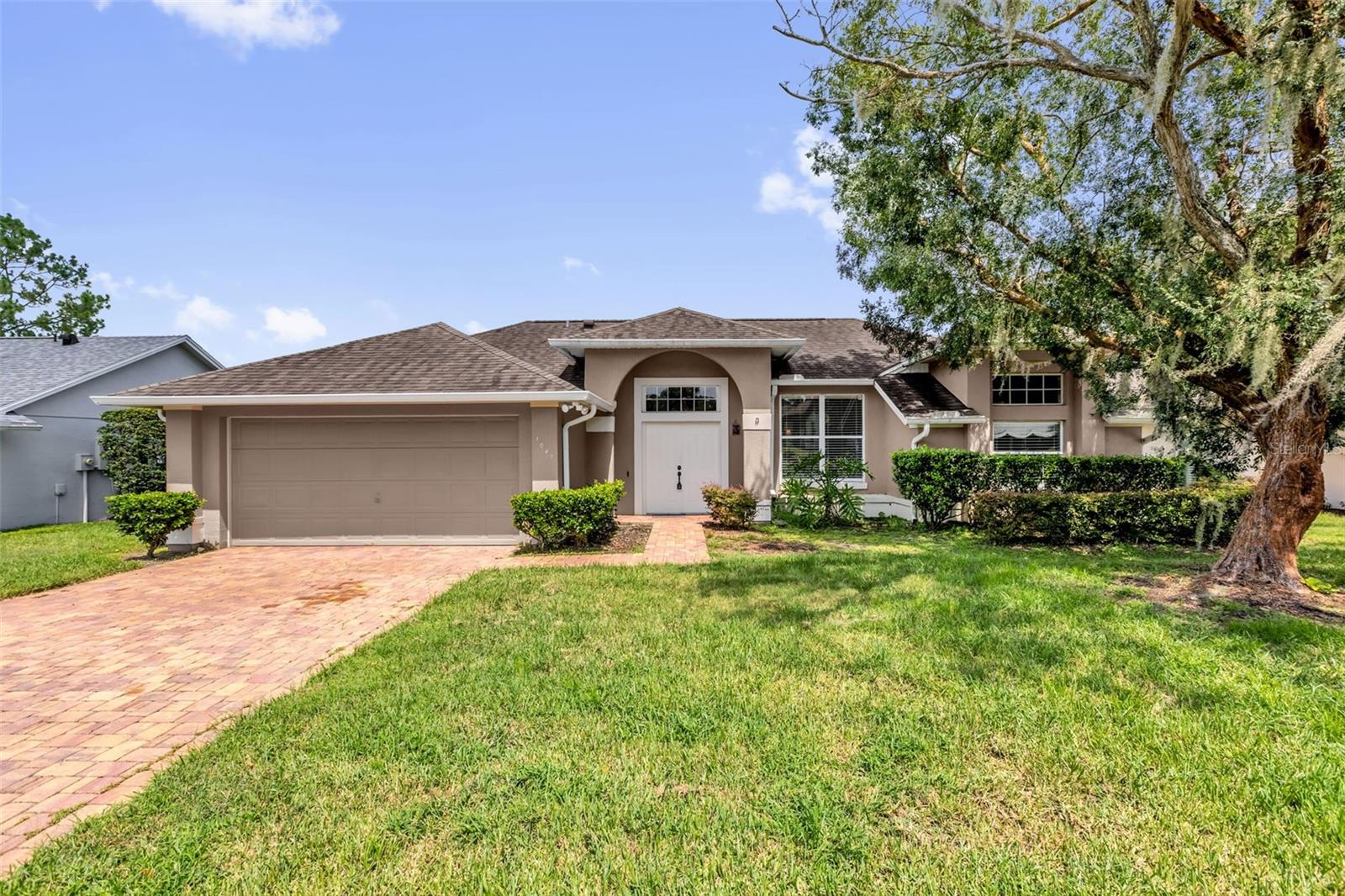Photo of 1041 GOULD PLACE OVIEDO FL 32765