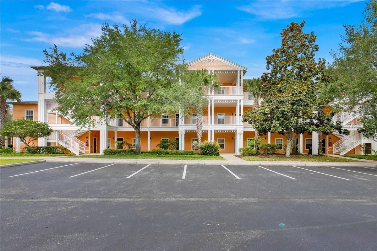Photo of 103 ROGUES RETREAT #22-103 DAVENPORT FL 33897