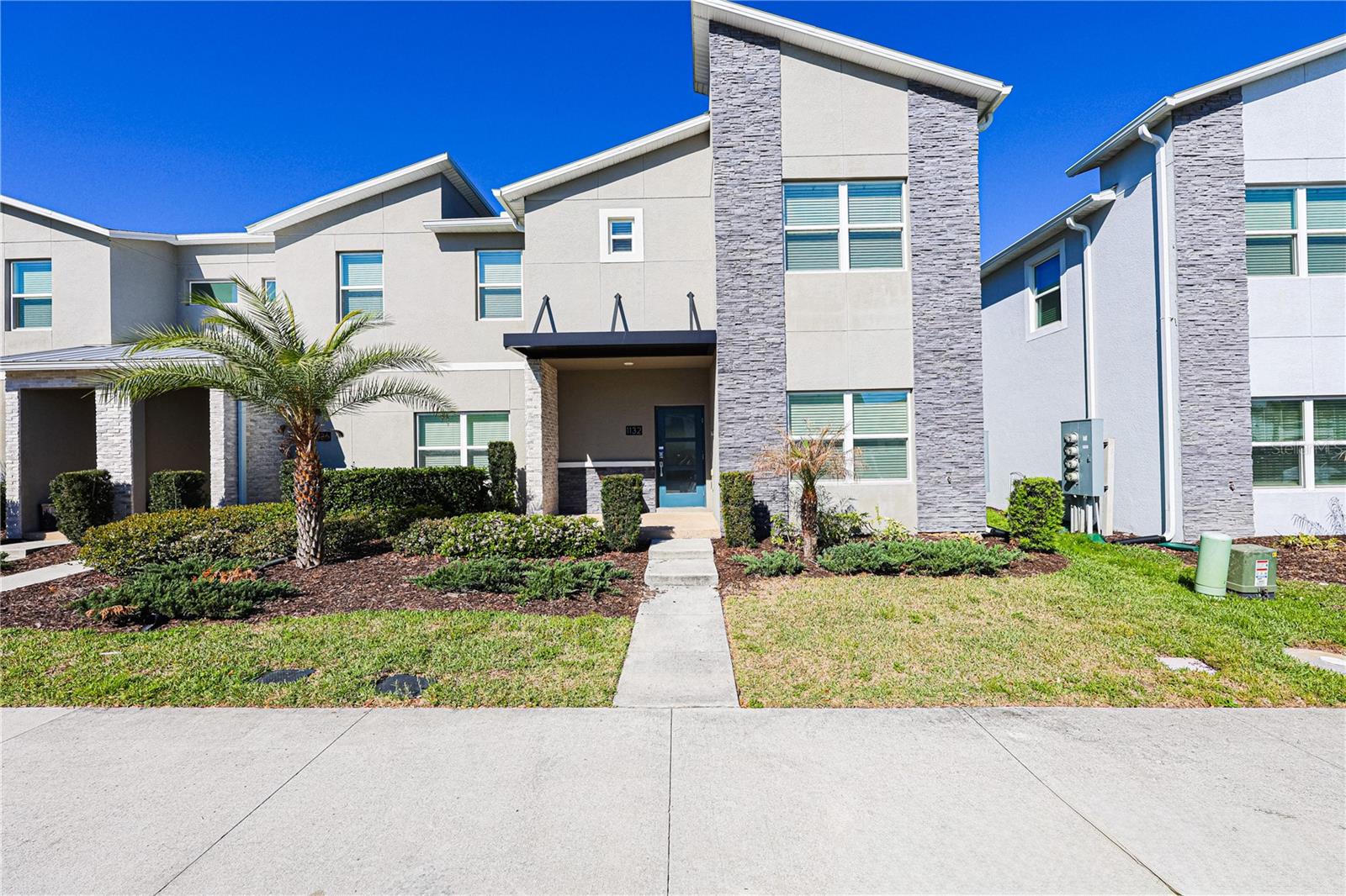 Photo of 1132 CHALLENGE DRIVE DAVENPORT FL 33896