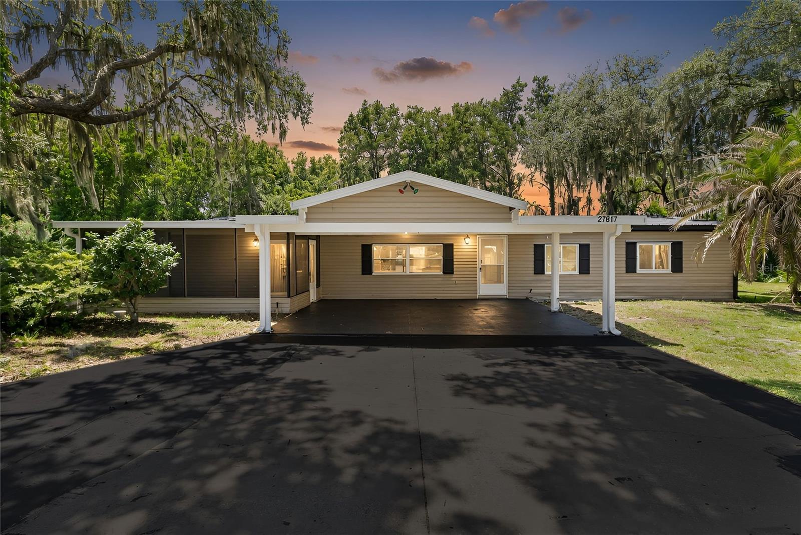 Photo of 27817 W PELICAN ISLE DRIVE LEESBURG FL 34748