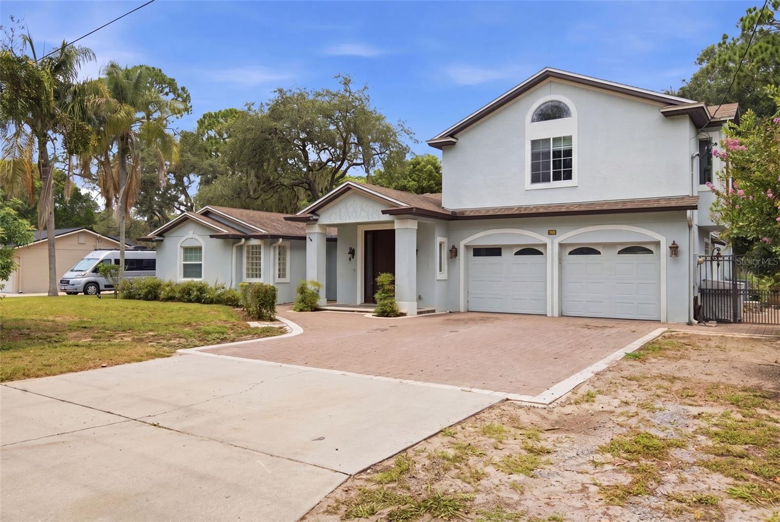 Photo of 164 E GOODHEART AVENUE LAKE MARY FL 32746