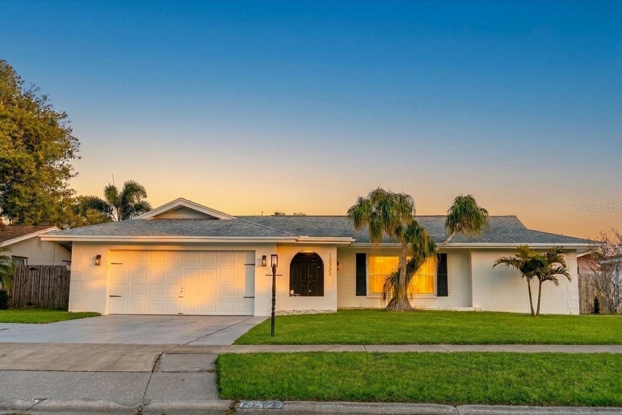 Photo of 13923 BREWSTER DRIVE LARGO FL 33774