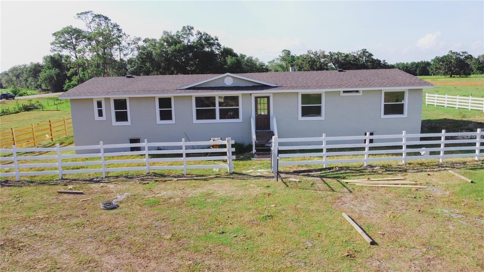 Photo of 8767 CR-469 CENTER HILL FL 33514