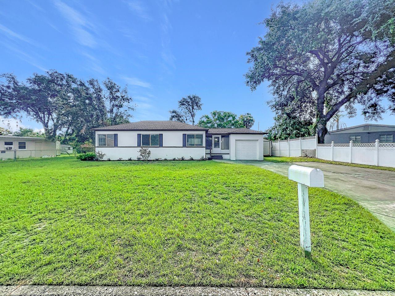 Photo of 2437 S MYRTLE AVENUE SANFORD FL 32771