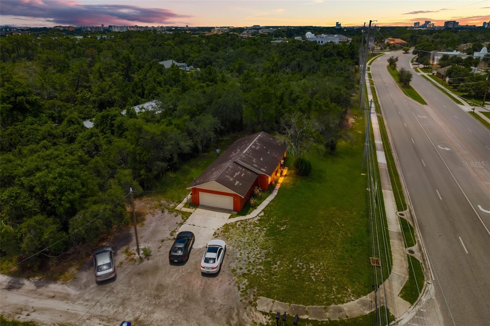 Photo of 11253 S APOPKA VINELAND ROAD ORLANDO FL 32836