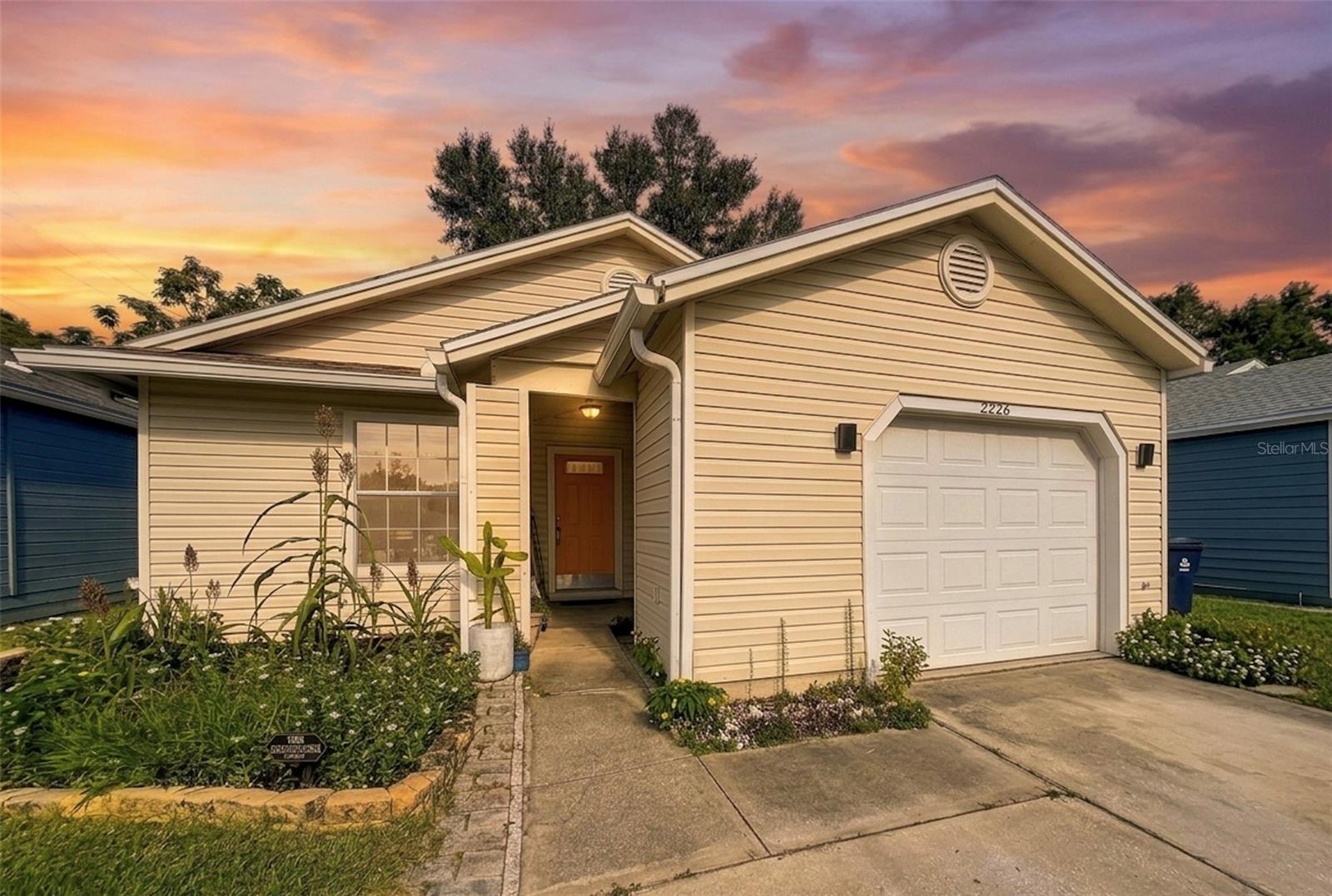 Photo of 2226 FAXTON COURT ORLANDO FL 32812