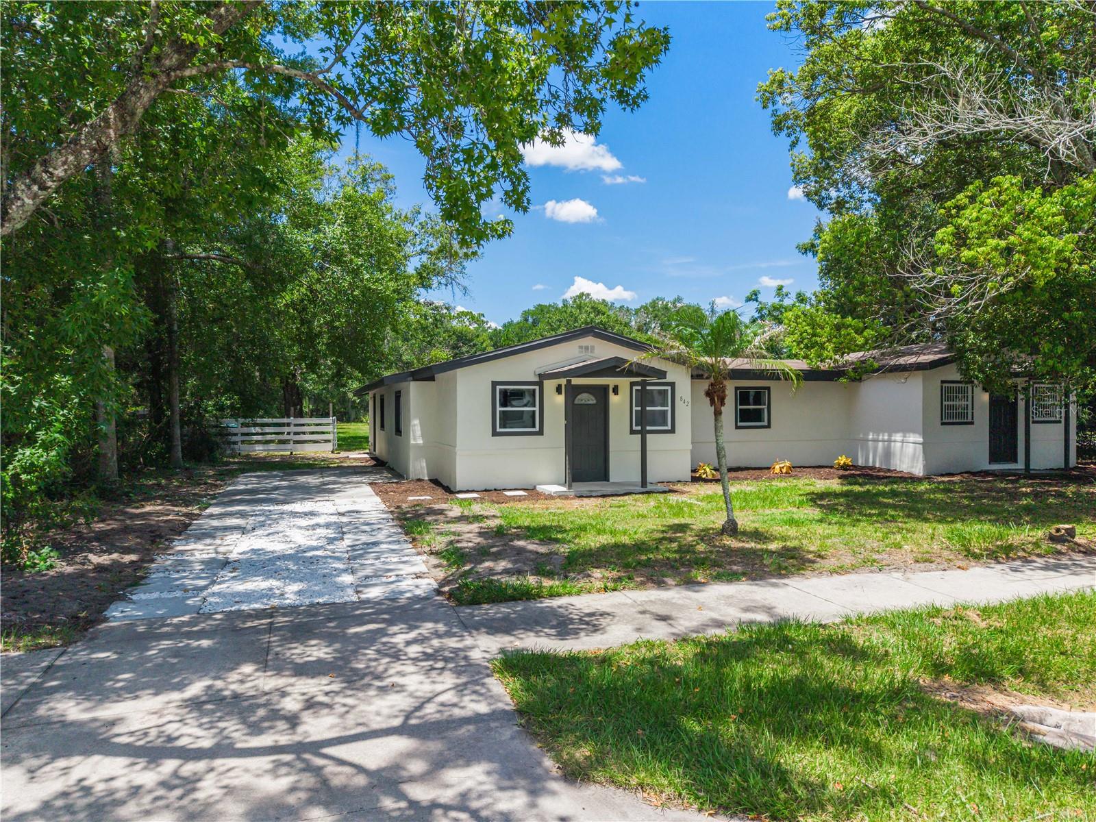 Photo of 842 DENNIS AVENUE ORLANDO FL 32807
