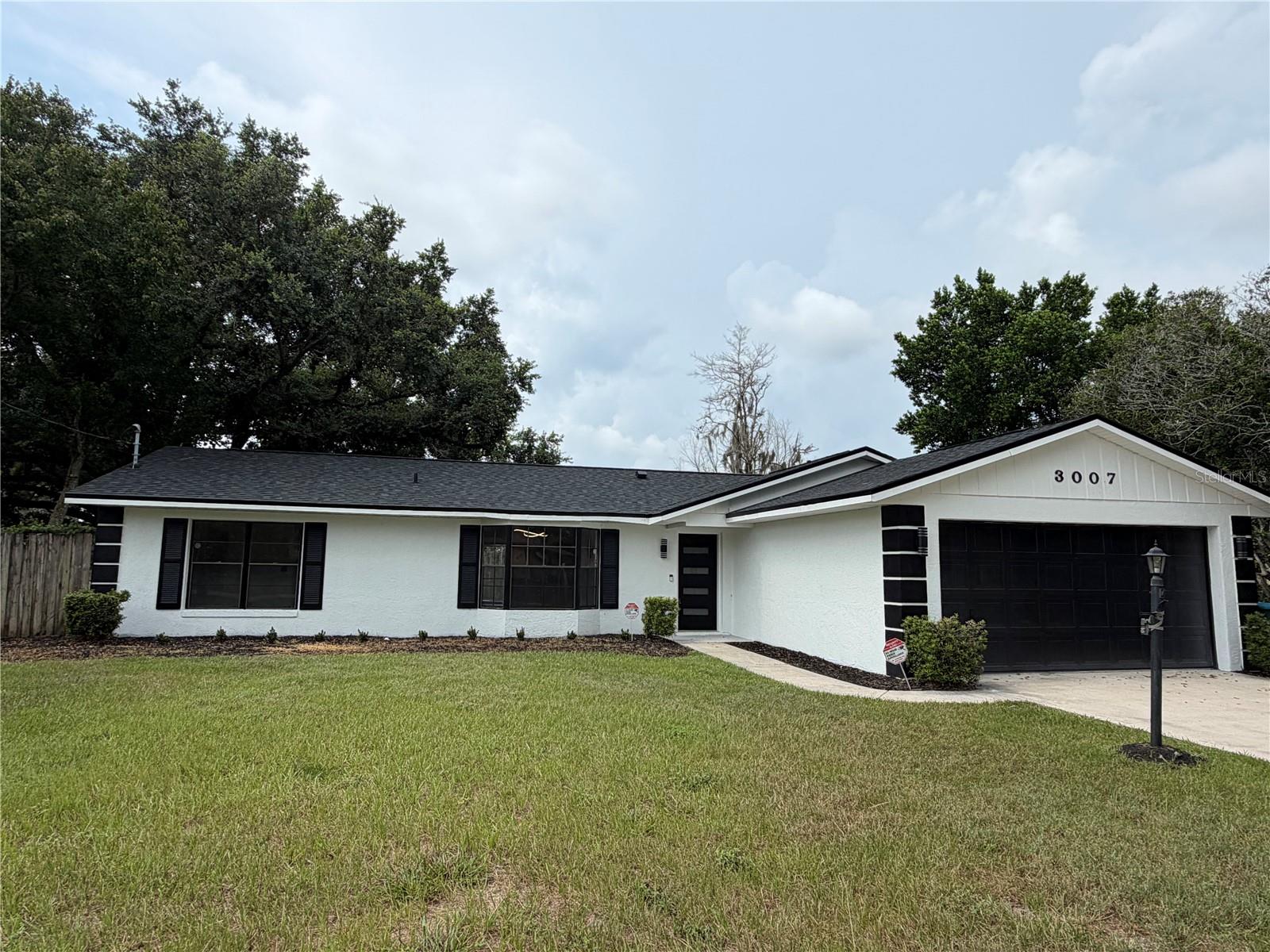 Photo of 3007 FAYSON CIRCLE DELTONA FL 32738