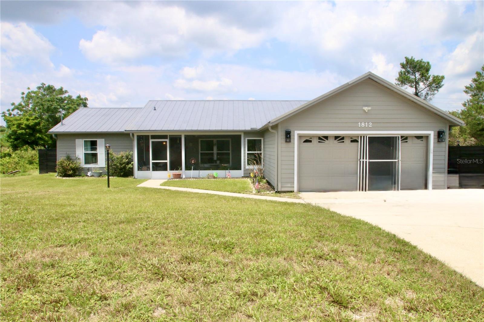 Photo of 1812 WHIPPLE DRIVE DELTONA FL 32738