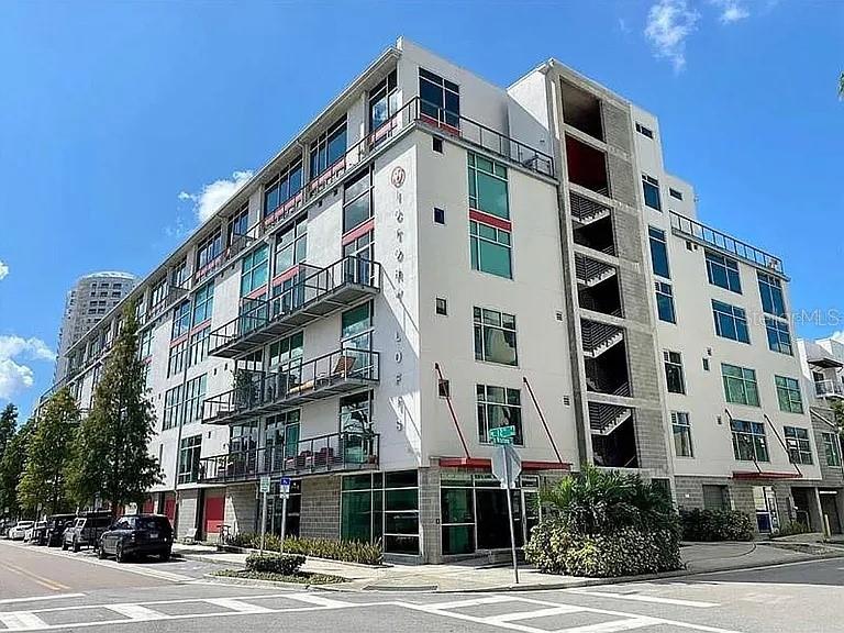 Photo of 101 S 12TH STREET #302 TAMPA FL 33602