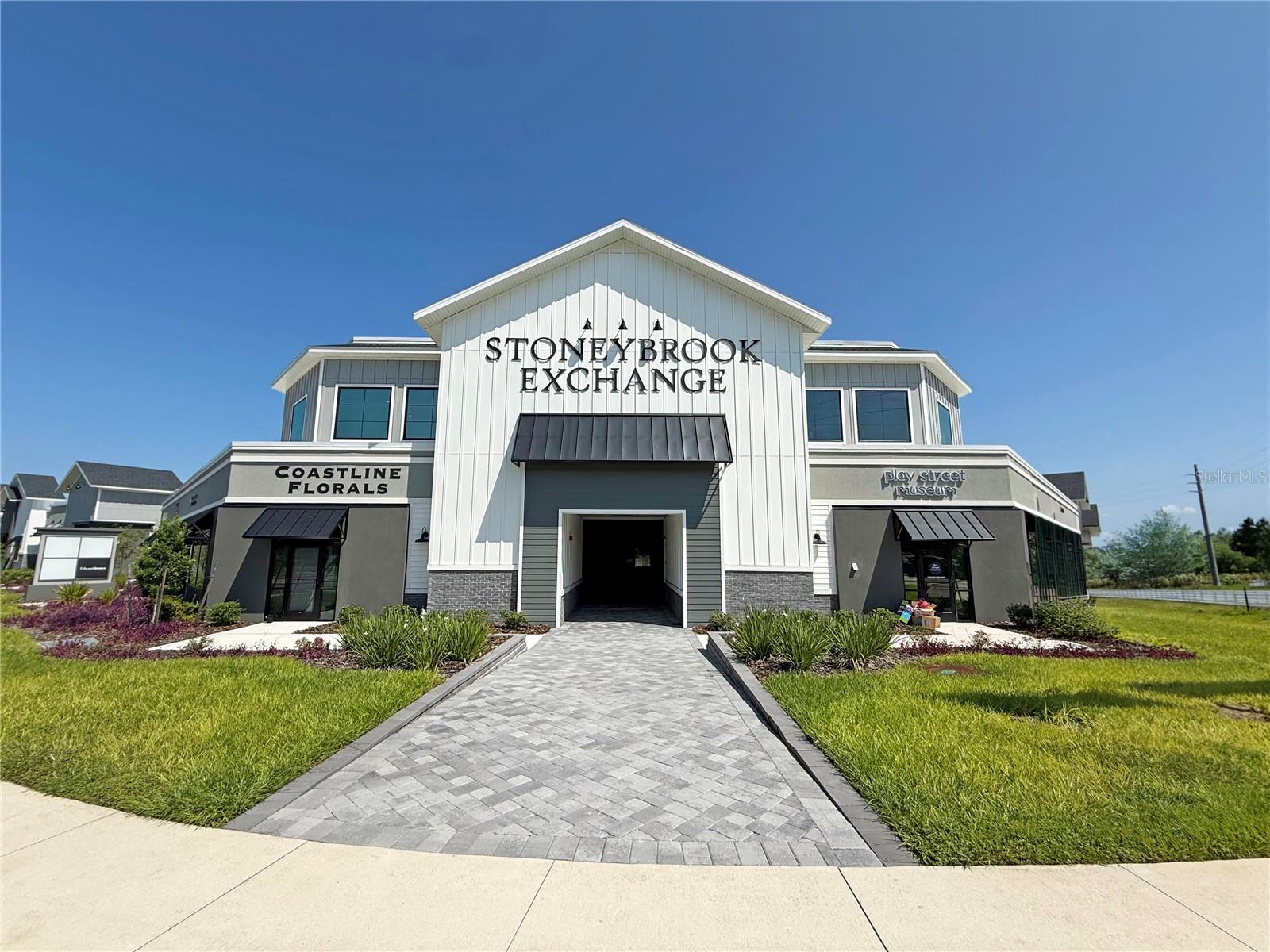 Photo of 12143 STONEYBROOK WEST PARKWAY #101-102 WINTER GARDEN FL 34787