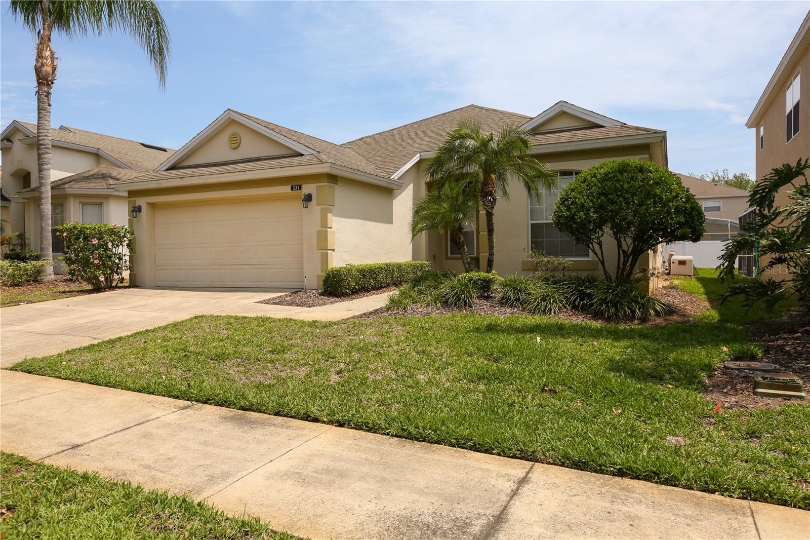 Photo of 331 HENLEY CIRCLE DAVENPORT FL 33896