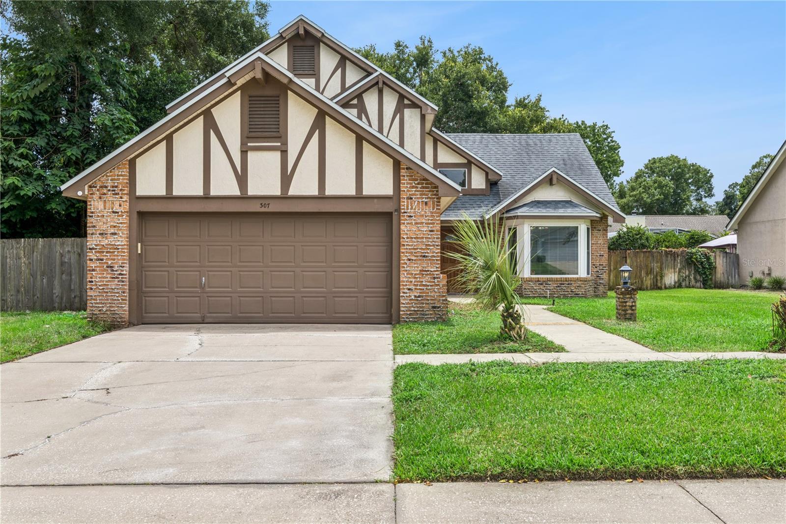Photo of 307 BENT WAY LANE LAKE MARY FL 32746