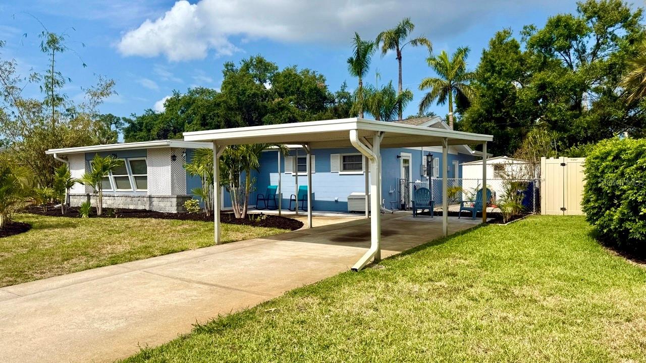 Photo of 716 50TH STREET COURT BRADENTON FL 34209