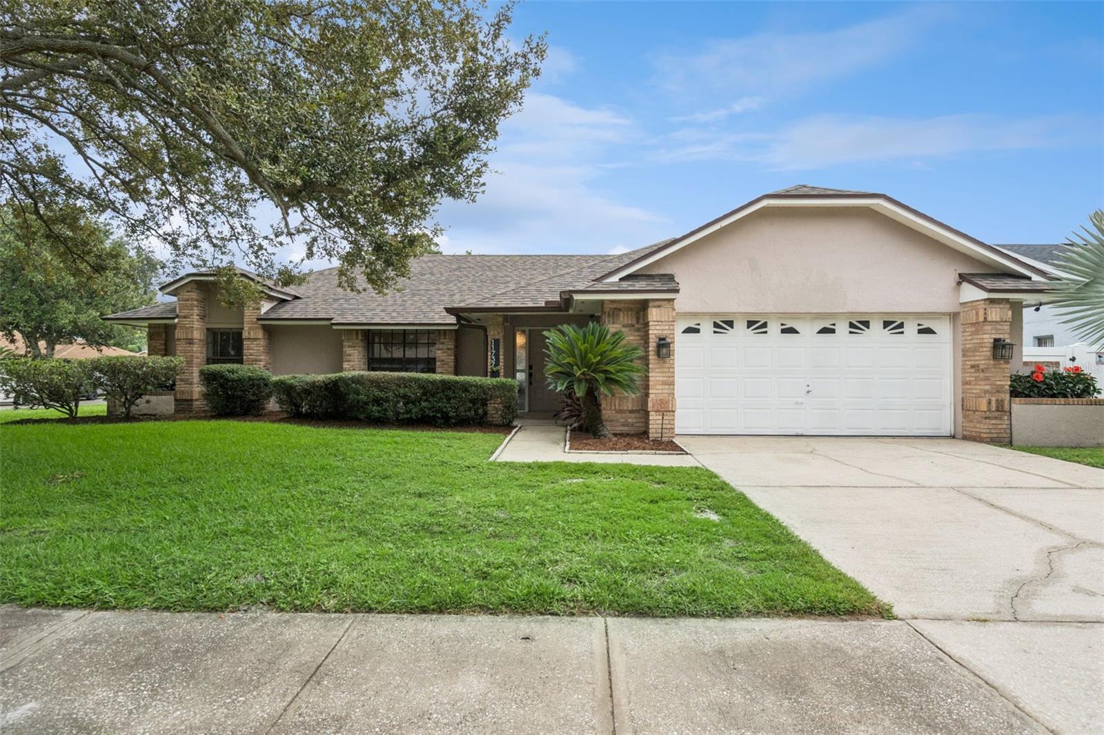 Photo of 11737 FRUBISHER COURT ORLANDO FL 32837