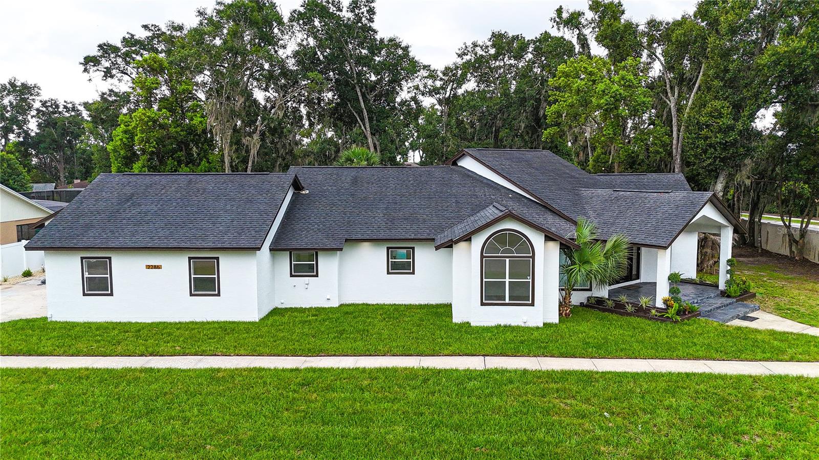 Photo of 2286 LAKE FRANCIS DRIVE APOPKA FL 32712