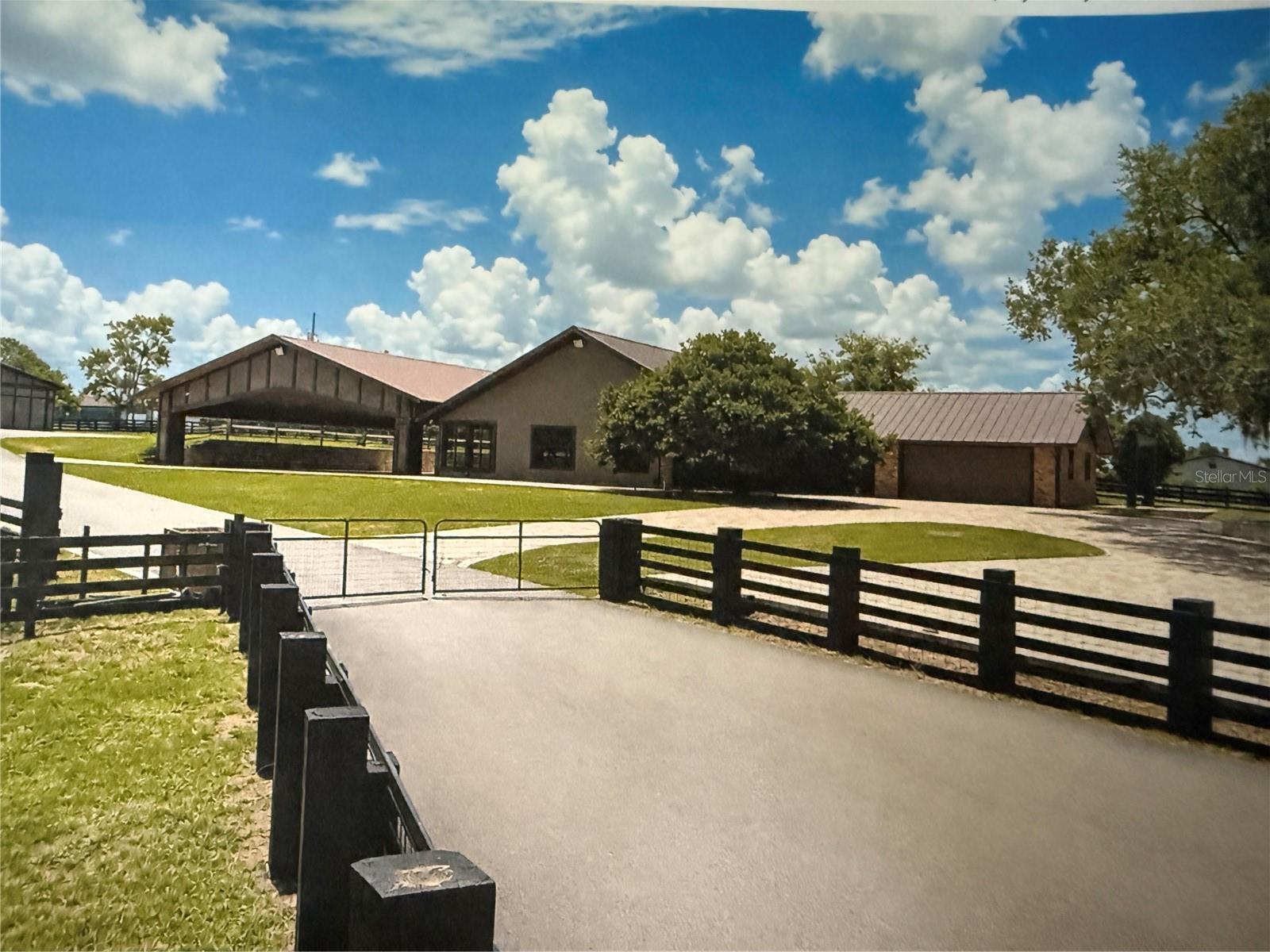 Photo of 6820 COUNTY ROAD 561 CLERMONT FL 34714
