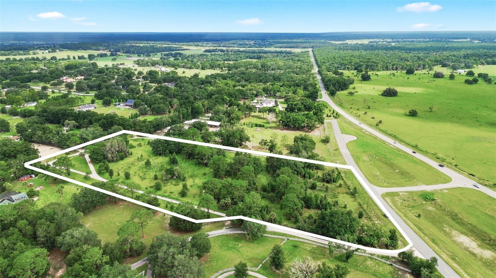 Photo of SAHARA COURT SORRENTO FL 32776