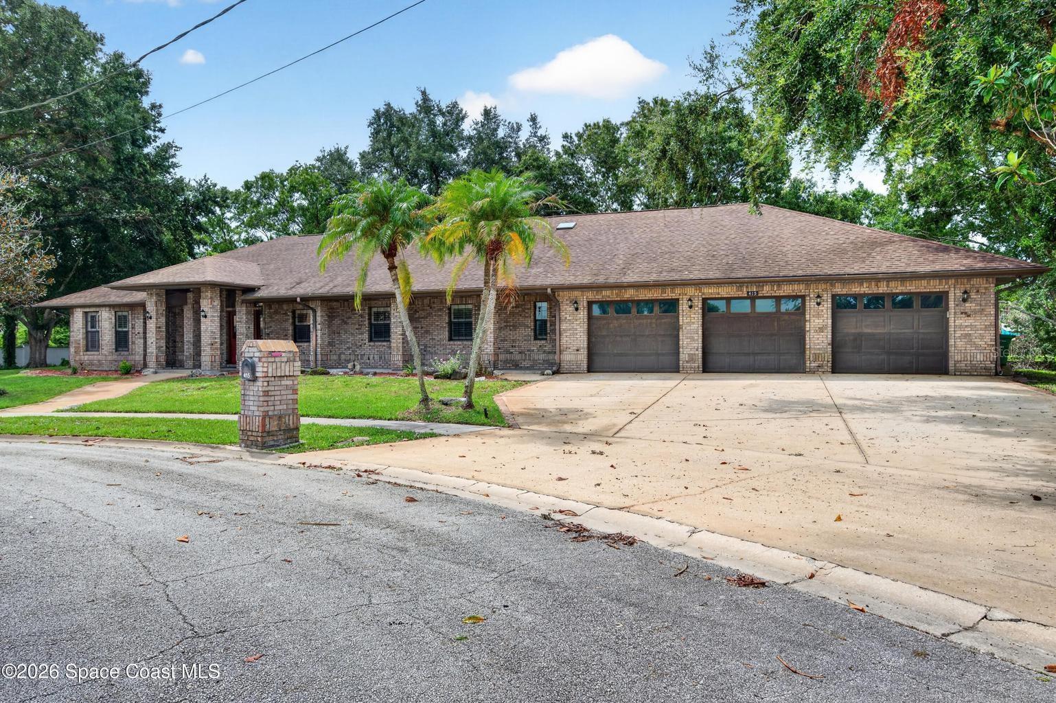 Photo of 415 CHEYENNE TRAIL MERRITT ISLAND FL 32953