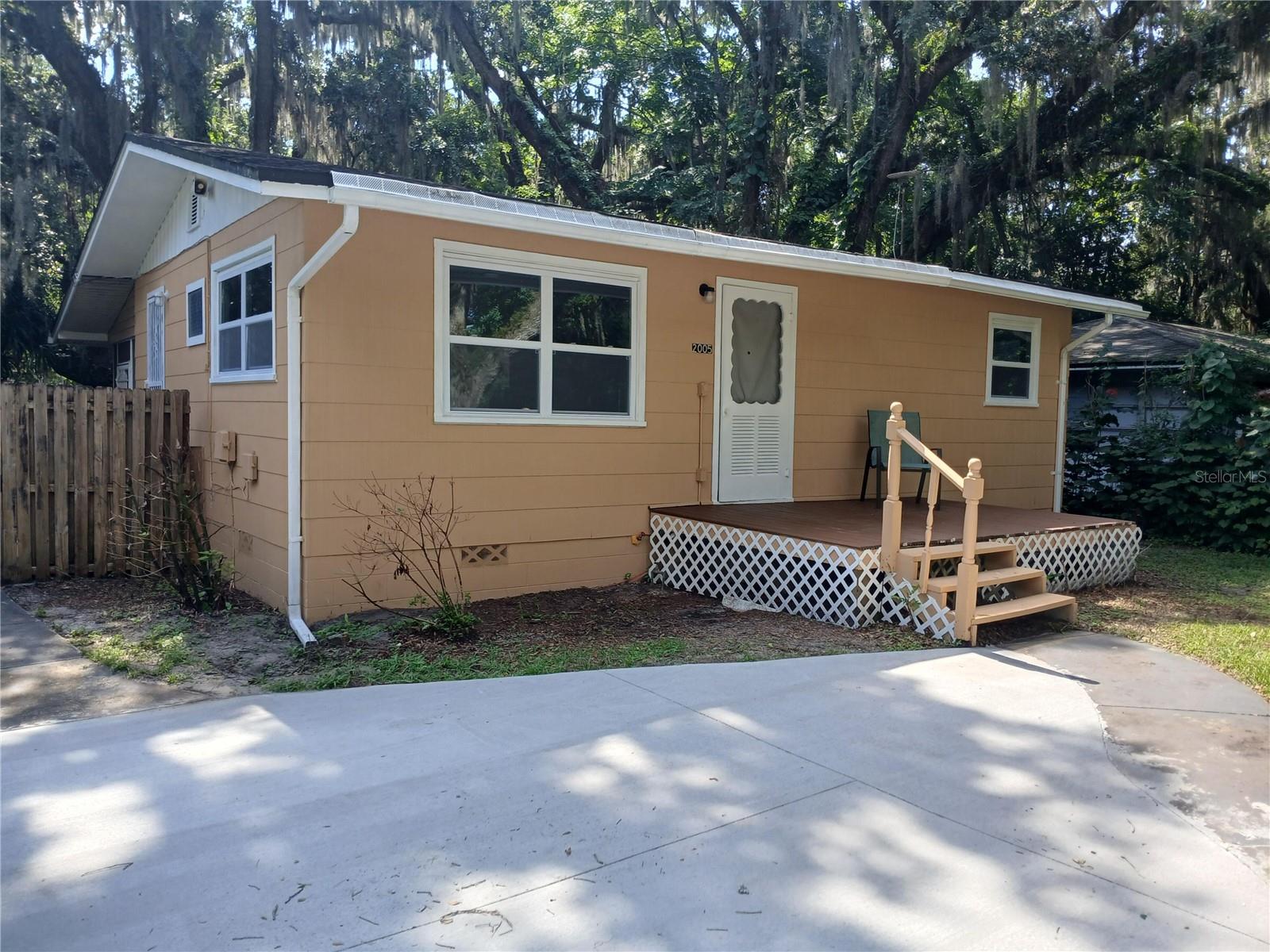 Photo of 2005 JEFFERSON AVENUE SANFORD FL 32771