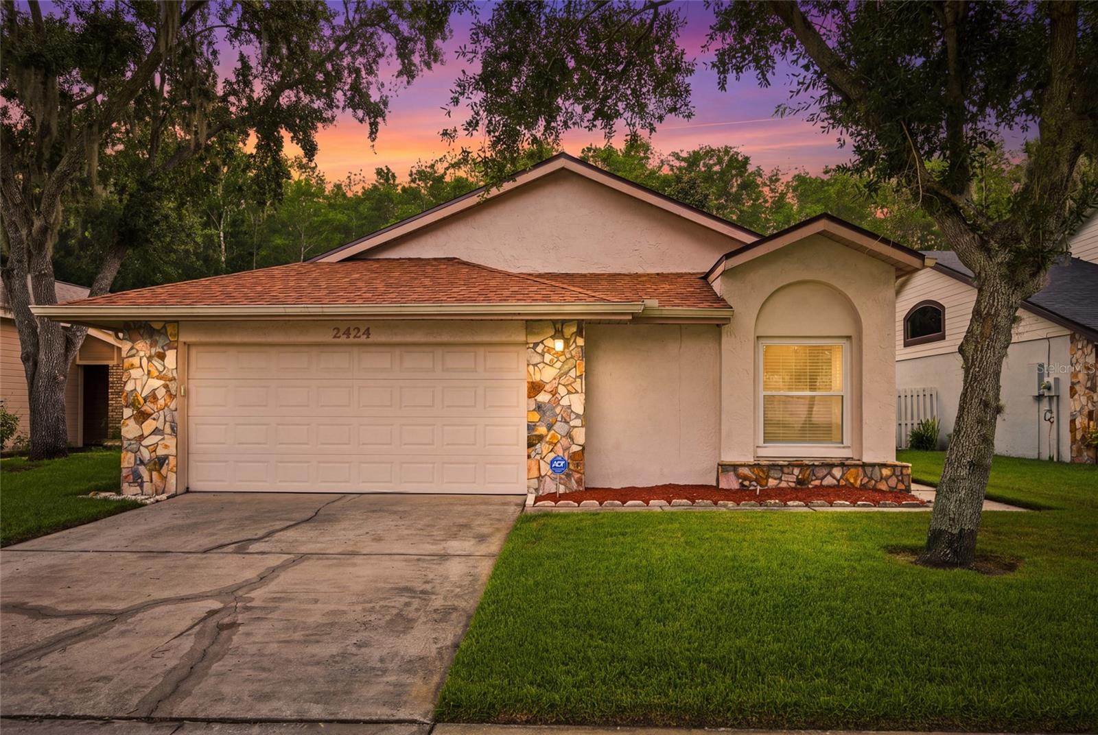 Photo of 2424 PEWTER COURT ORLANDO FL 32837