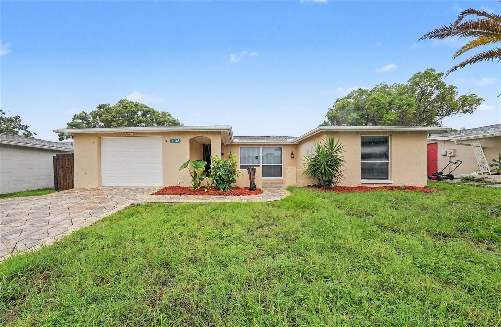 Photo of 9135 HUNT CLUB LANE PORT RICHEY FL 34668