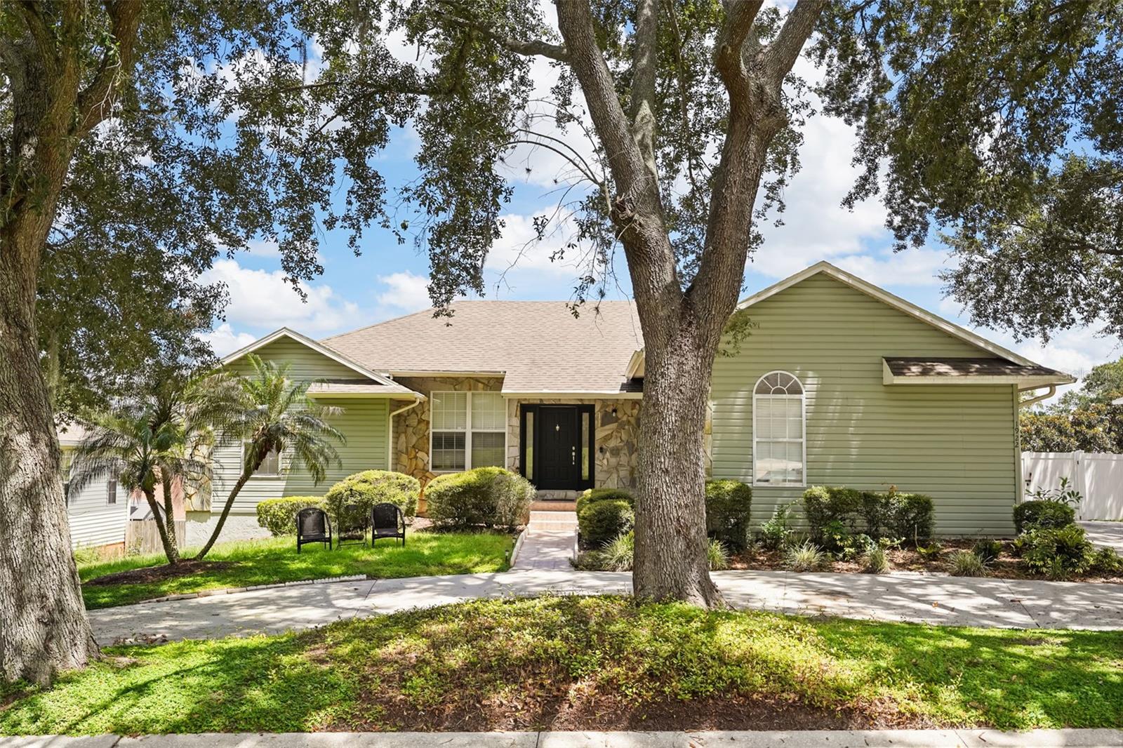 Photo of 1922 MATTHEW COURT LAKELAND FL 33813