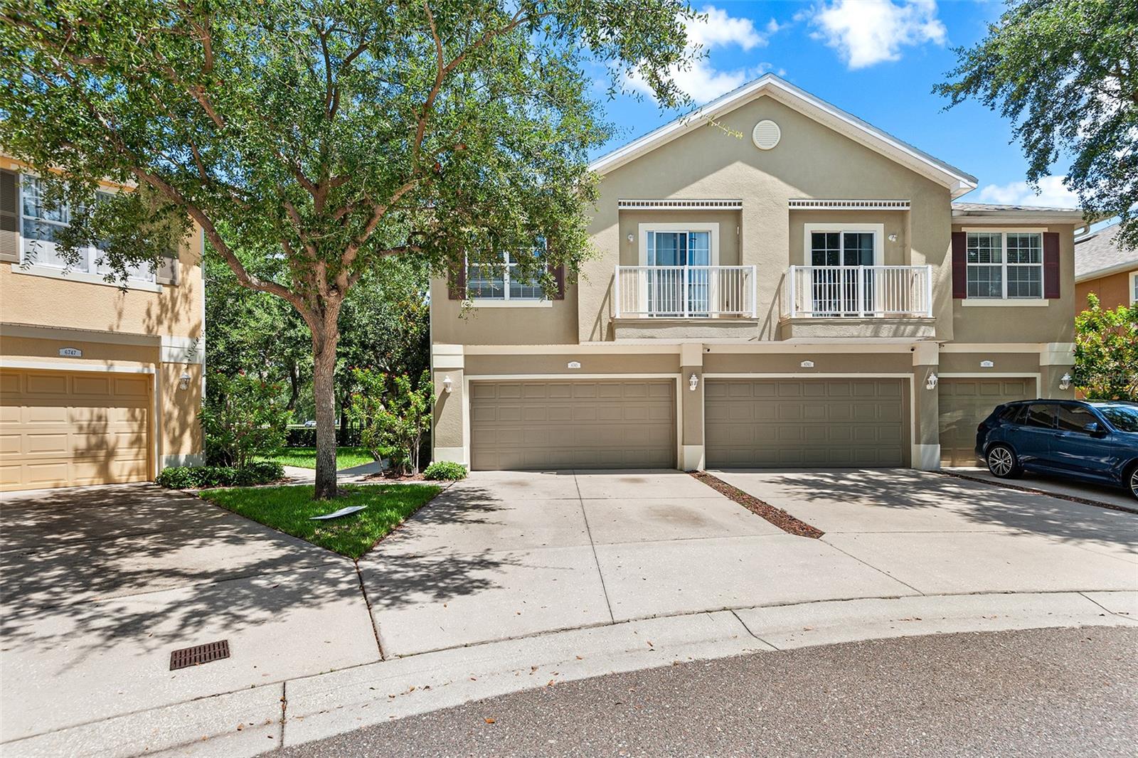 Photo of 6745 BREEZY PALM DRIVE RIVERVIEW FL 33578