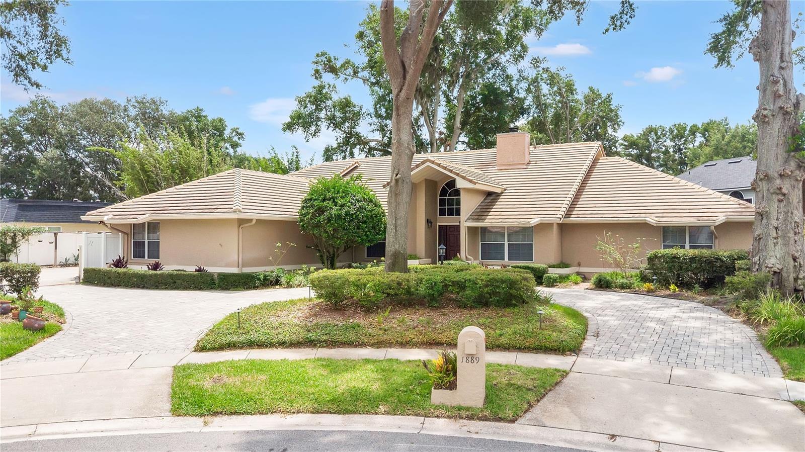 Photo of 1889 BERKELEY COURT MAITLAND FL 32751