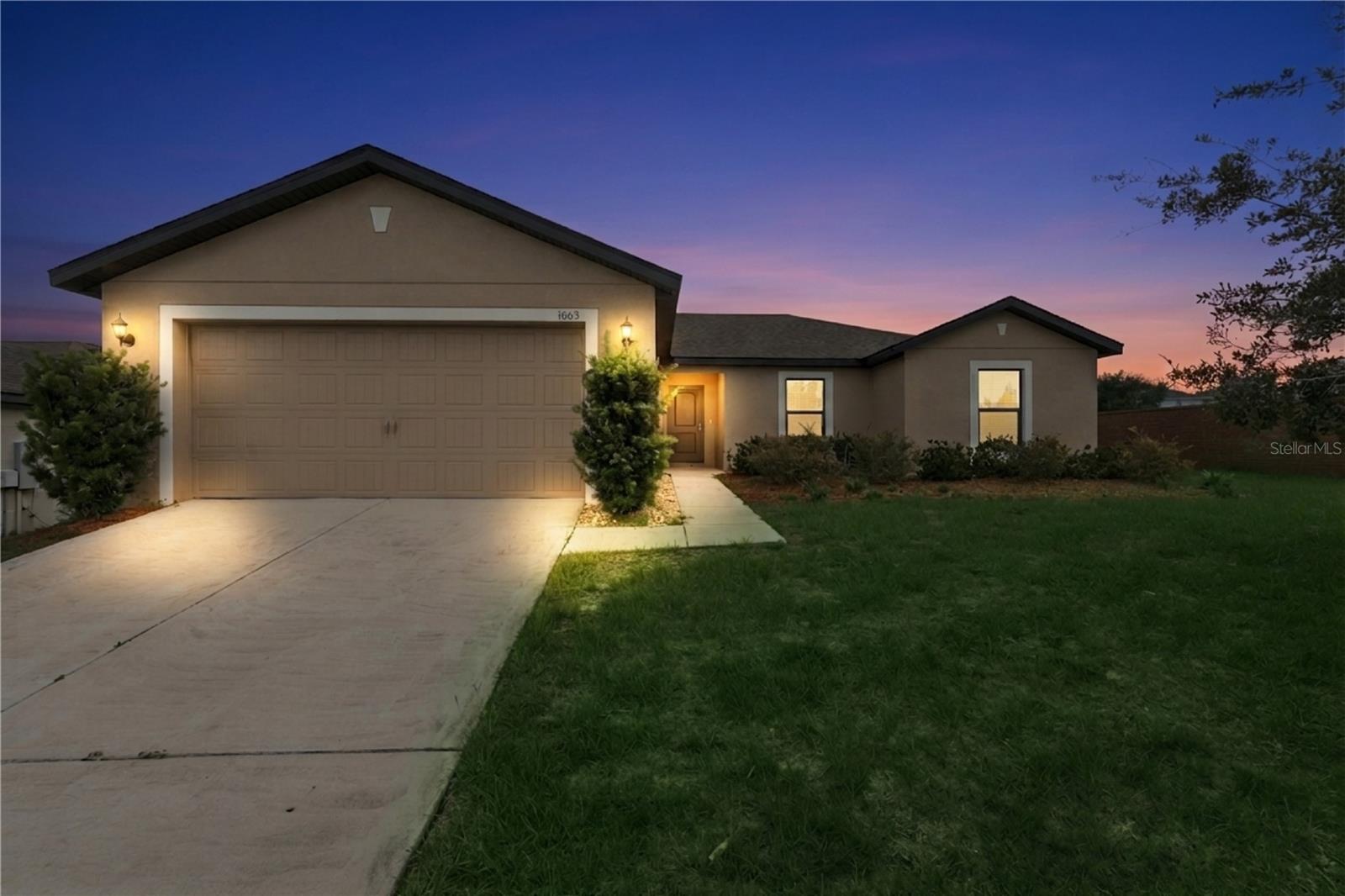 Photo of 1665 LUFT LANE MASCOTTE FL 34753