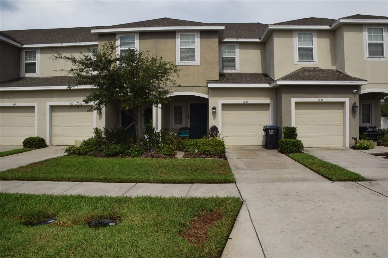 Photo of 7043 SUMMER HOLLY PLACE RIVERVIEW FL 33578