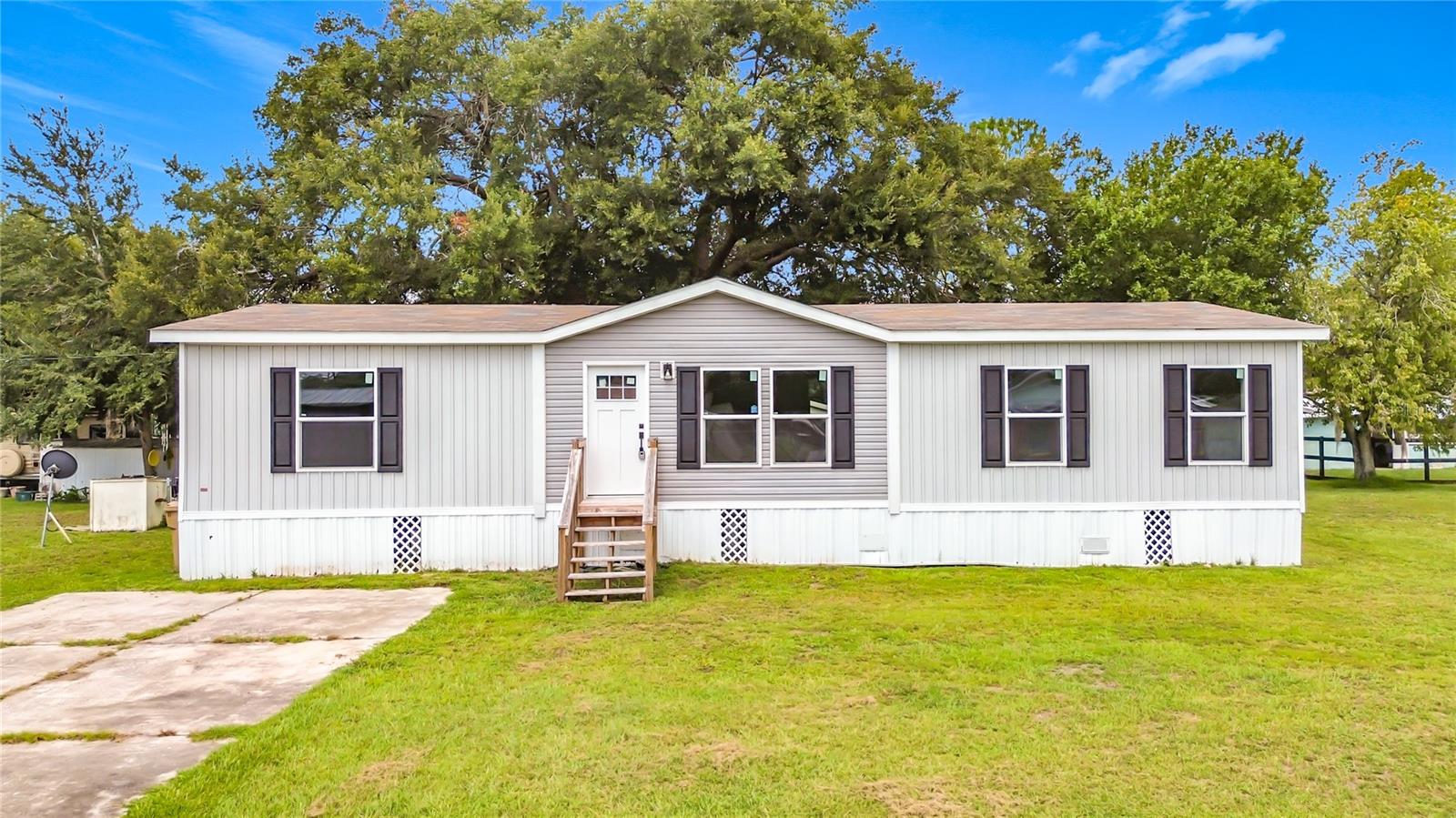 Photo of 1626 TARPON BOULEVARD ST CLOUD FL 34771