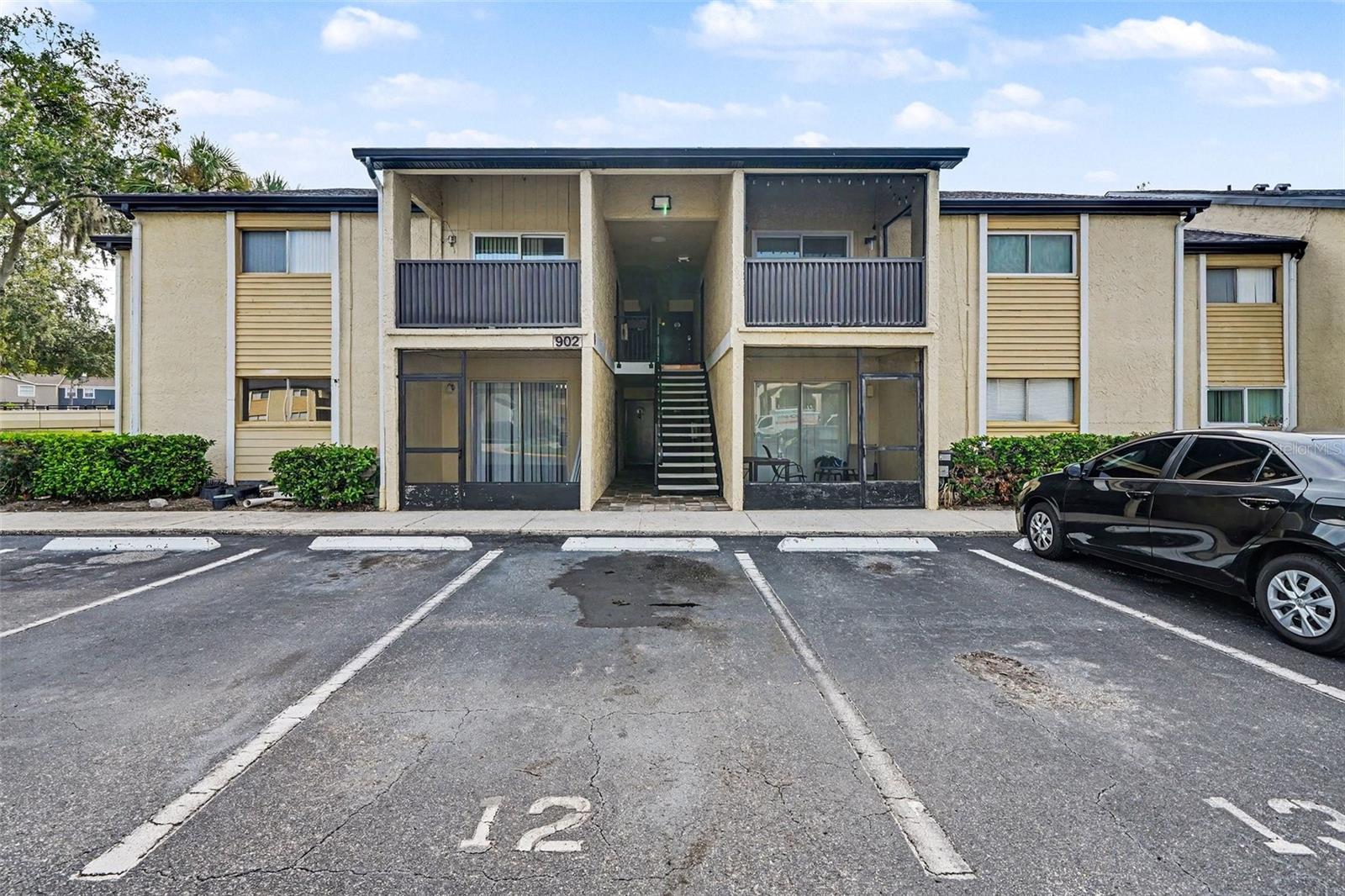 Photo of 902 LAKE DESTINY ROAD #A ALTAMONTE SPRINGS FL 32714